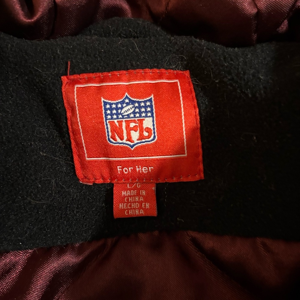 NFL Redskins Cheerleader Jacket - Picture 4 of 7
